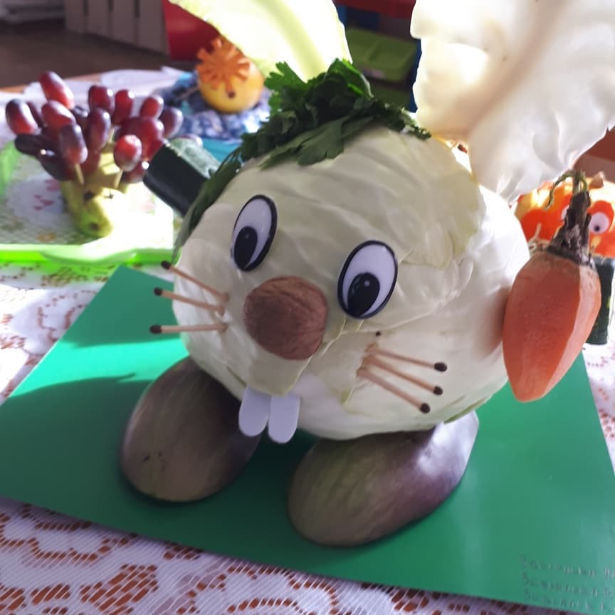 Выставка совместная с родителями. Тема "Дары осени"